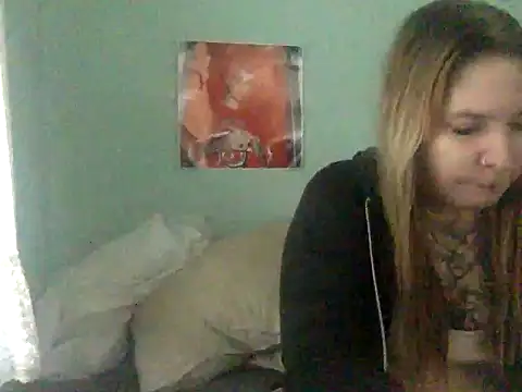 Snapshot of alexabunni chatting on October 12, 2025, 3:35 pm alexabunni online show from October 12, 2025, 3:35 pm