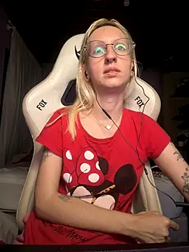 Snapshot of bunnydark00 chatting on November 15, 2025, 2:59 am bunnydark00 online show from November 15, 2025, 2:59 am