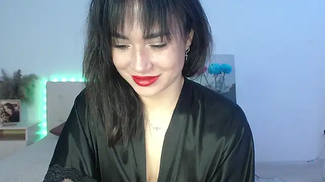 RoxannePure online show from October 28, 2025, 4:24 am