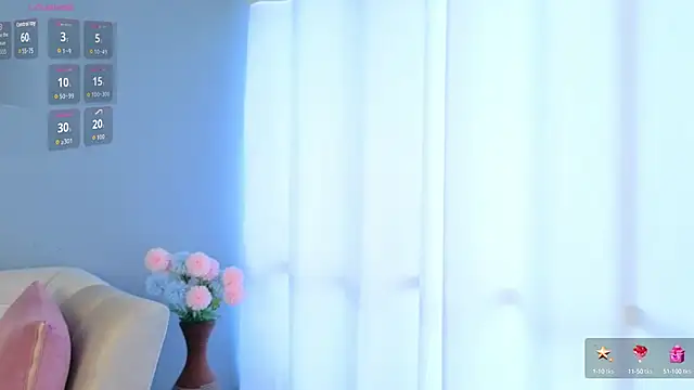 Snapshot of BrookeMiller chatting on October 17, 2025, 7:37 pm BrookeMiller online show from October 17, 2025, 7:37 pm