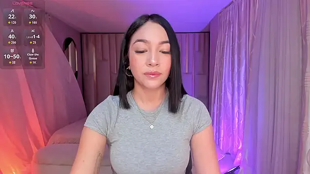 RossieRhoades online show from October 12, 2025, 5:58 pm