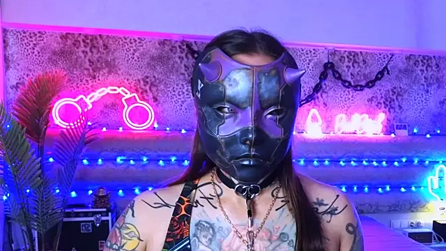 Snapshot of Cool_Freak_ chatting on October 12, 2025, 10:27 am Cool Freak online show from October 12, 2025, 10:27 am