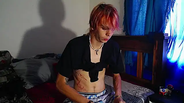 Snapshot of Twink_Temptation chatting on March 27, 2026, 9:27 pm Twink Temptation online show from March 27, 2026, 9:27 pm