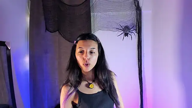 NanaRott online show from November 4, 2025, 9:29 pm