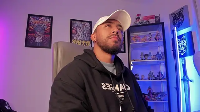 Snapshot of luck_spartans chatting on September 19, 2025, 9:02 am luck spartans online show from September 19, 2025, 9:02 am