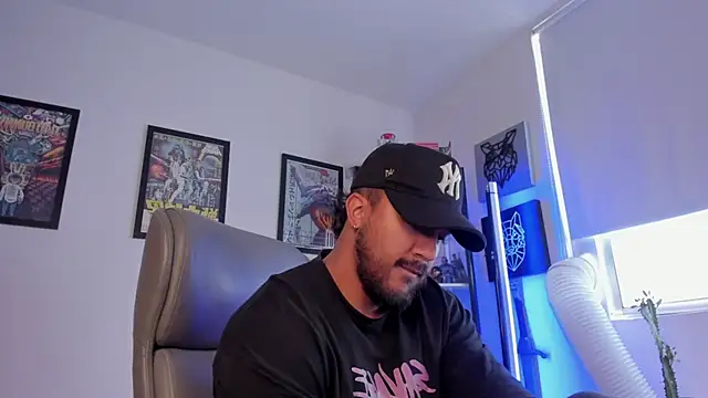 Snapshot of luck_spartans chatting on September 23, 2025, 3:19 pm luck spartans online show from September 23, 2025, 3:19 pm