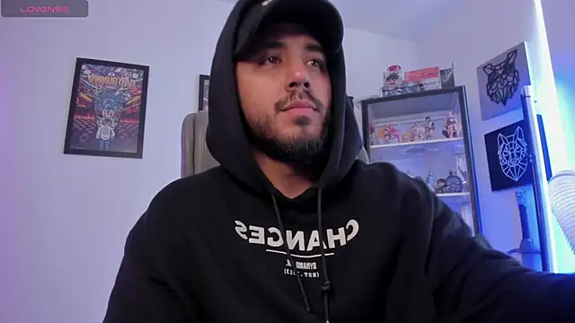 Snapshot of luck_spartans chatting on October 14, 2025, 3:45 pm luck spartans online show from October 14, 2025, 3:45 pm