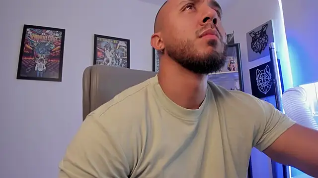 Snapshot of luck_spartans chatting on October 1, 2025, 3:27 pm luck spartans online show from October 1, 2025, 3:27 pm