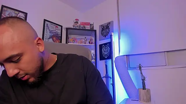 Snapshot of luck_spartans chatting on September 29, 2025, 1:34 am luck spartans online show from September 29, 2025, 1:34 am