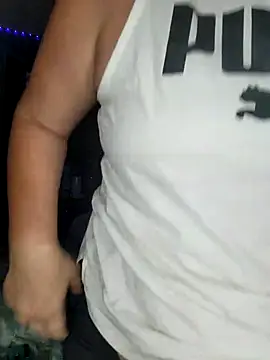 SexyNikki6969 online show from March 23, 2026, 2:33 am