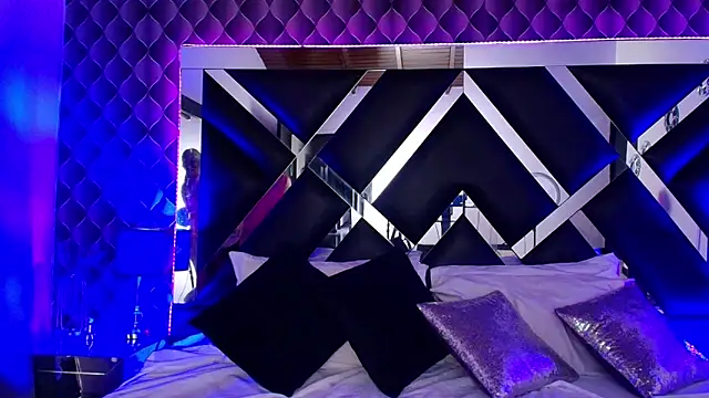 Snapshot of victoriaa_lee_ chatting on October 3, 2025, 7:37 pm victoriaa lee online show from October 3, 2025, 7:37 pm