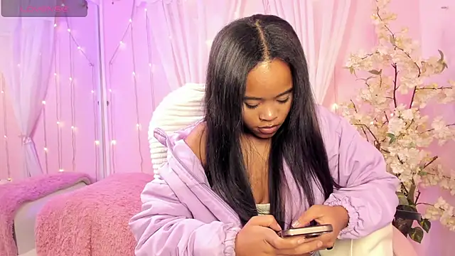 Mia damm online show from February 17, 2026, 3:48 am