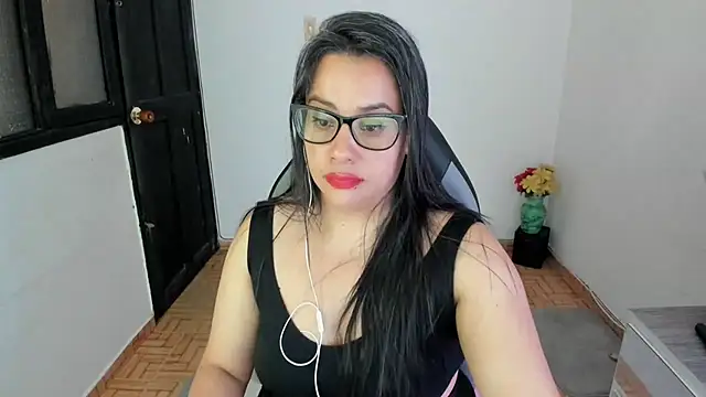 smile sweetpao online show from March 4, 2025, 6:47 am