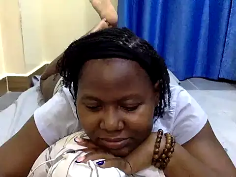 10sexymelo69  online show from February 5, 2026, 5:42 pm