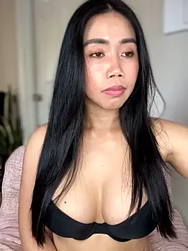 JazzieXo online show from March 26, 2026, 9:13 pm