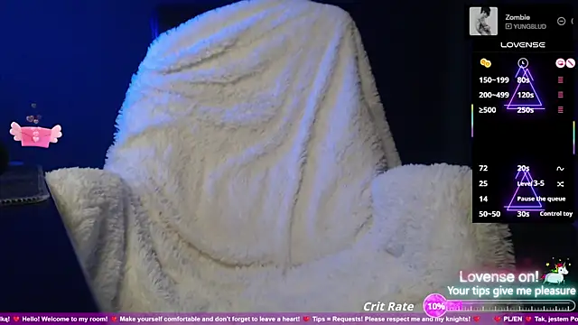 strawberry muffin online show from September 25, 2025, 4:24 pm