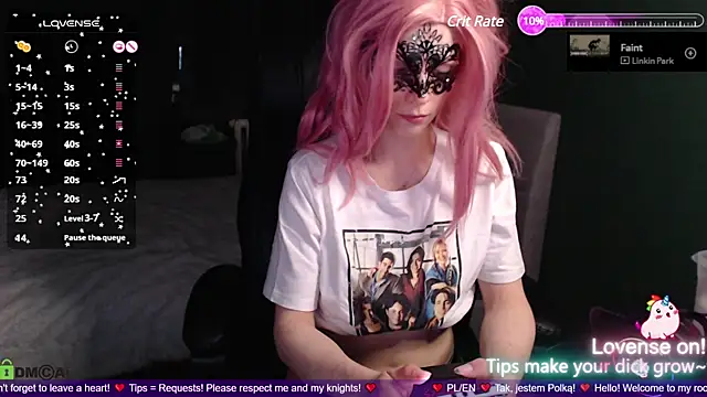 strawberry muffin online show from February 13, 2025, 6:37 pm