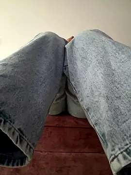 gabiTetas online show from December 16, 2025, 8:24 pm