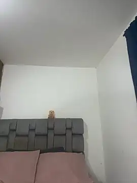 gabiTetas online show from February 14, 2026, 9:48 pm