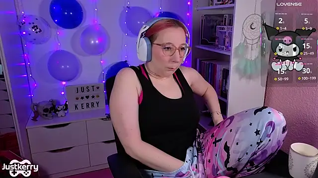 JustKerry online show from November 19, 2025, 8:47 am