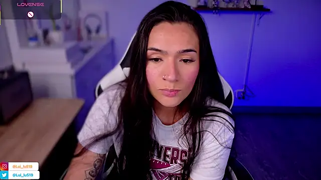 Snapshot of ImLui_lu chatting on October 6, 2025, 11:49 pm ImLui lu online show from October 6, 2025, 11:49 pm