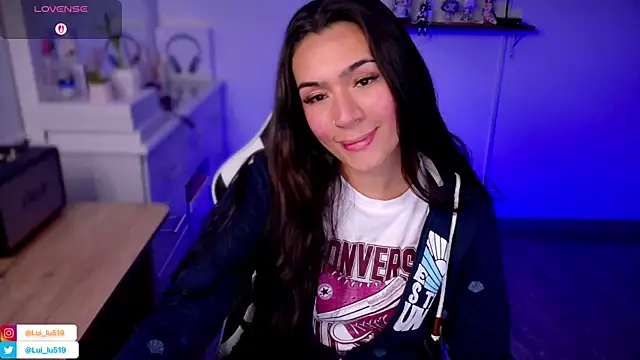 Snapshot of ImLui_lu chatting on October 23, 2025, 12:09 am ImLui lu online show from October 23, 2025, 12:09 am