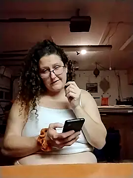 MissMagicMushroom online show from December 10, 2024, 5:50 am