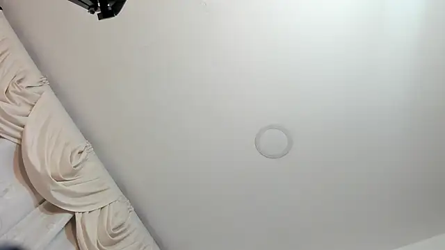 sarita loven online show from April 7, 2026, 4:47 am