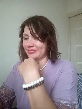 Snapshot of ROXOLANAA_SEXY chatting on October 18, 2025, 12:40 pm ROXOLANAA SEXY online show from October 18, 2025, 12:40 pm