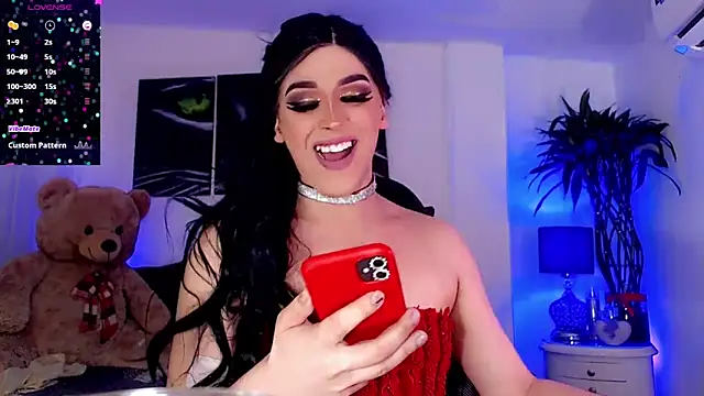 Sophiesweet5 online show from February 18, 2025, 5:31 am