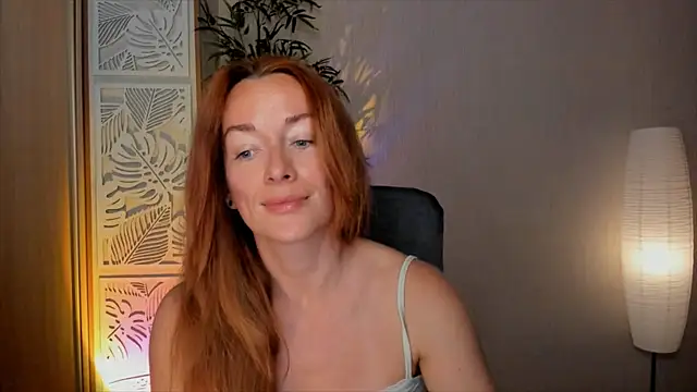 Snapshot of RebeccaMartinez chatting on June 14, 2026, 6:03 am RebeccaMartinez online show from June 14, 2026, 6:03 am