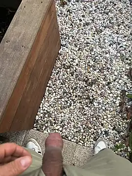 Snapshot of mattexhibe chatting on January 1, 2025, 9:49 am mattexhibe online show from January 1, 2025, 9:49 am