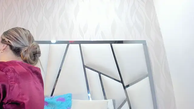 Snapshot of kimberly7_ chatting on October 6, 2025, 11:44 am kimberly7  online show from October 6, 2025, 11:44 am