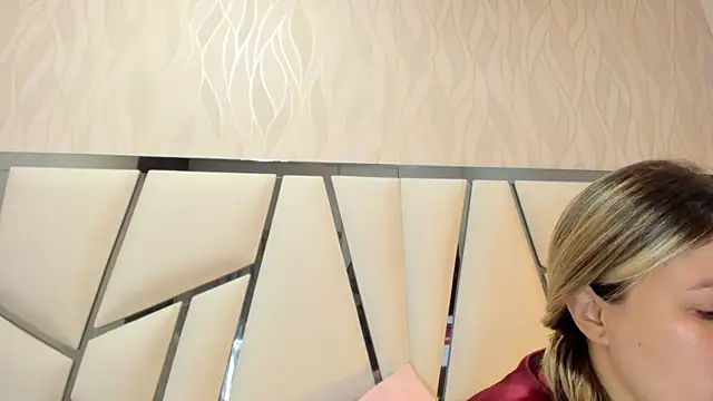 Snapshot of kimberly7_ chatting on October 19, 2025, 11:35 am kimberly7  online show from October 19, 2025, 11:35 am