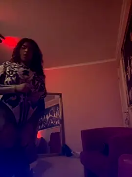 sophiahot thick online show from October 21, 2025, 12:32 am