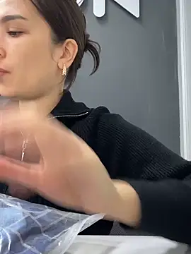 Sweet Lollypop online show from October 25, 2025, 6:23 am