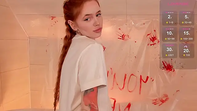 Snapshot of Phoenix_Margo chatting on October 19, 2025, 3:09 am Phoenix Margo online show from October 19, 2025, 3:09 am