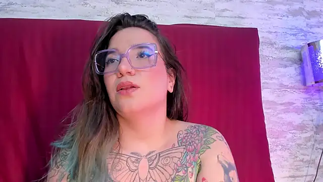 Snapshot of DEVA_BLUE_ chatting on March 22, 2025, 7:57 am DEVA BLUE online show from March 22, 2025, 7:57 am