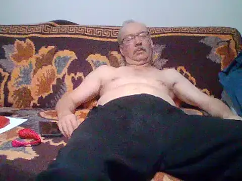 cumloverboyxx69 online show from February 19, 2025, 10:31 pm