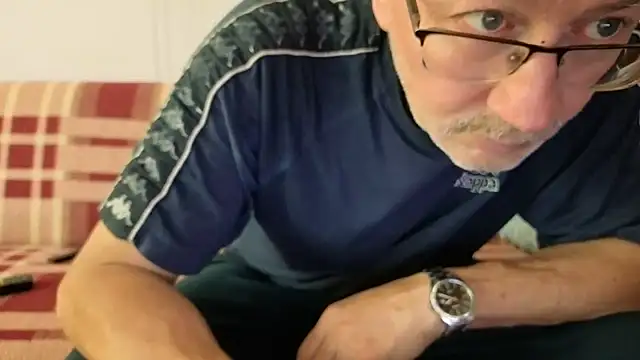 cumloverboyxx69 online show from September 24, 2025, 12:22 pm