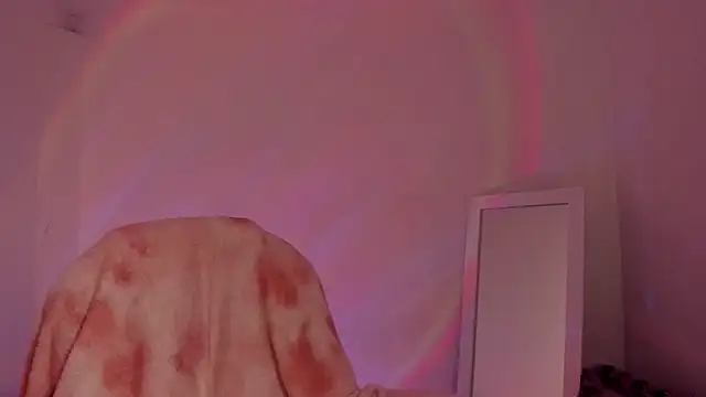  lh  online show from October 30, 2025, 3:20 pm