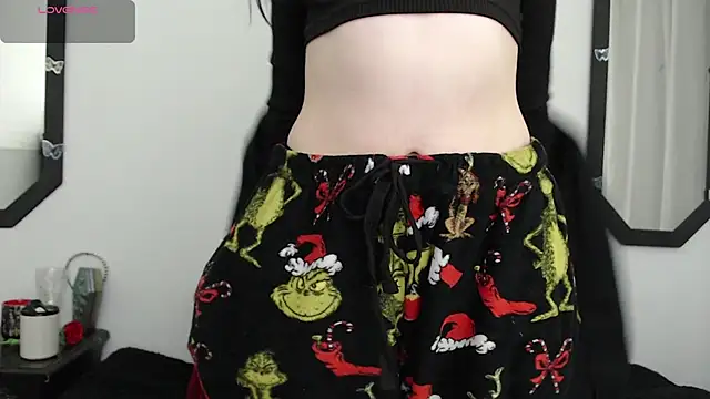 Snapshot of Amy_Aloqua chatting on September 22, 2025, 3:18 pm Amy Aloqua online show from September 22, 2025, 3:18 pm