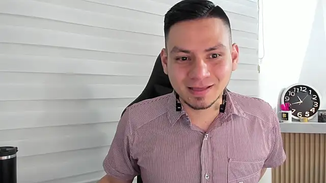 Snapshot of Rick_Diesel_ chatting on October 9, 2025, 3:40 am Rick Diesel  online show from October 9, 2025, 3:40 am