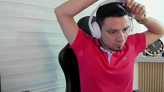 Snapshot of Rick_Diesel_ chatting on October 25, 2025, 4:00 am Rick Diesel  online show from October 25, 2025, 4:00 am