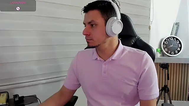 Rick Diesel  online show from March 26, 2026, 5:39 am