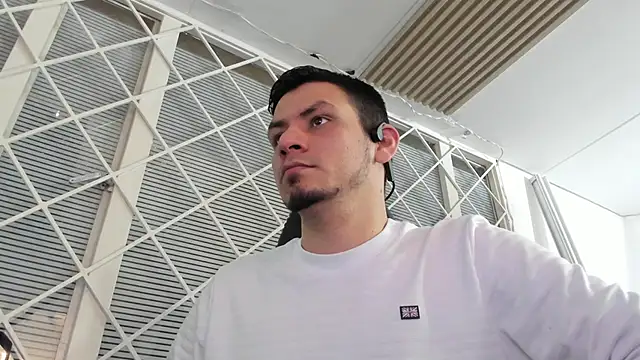 Snapshot of Rick_Diesel_ chatting on October 1, 2025, 3:33 am Rick Diesel  online show from October 1, 2025, 3:33 am