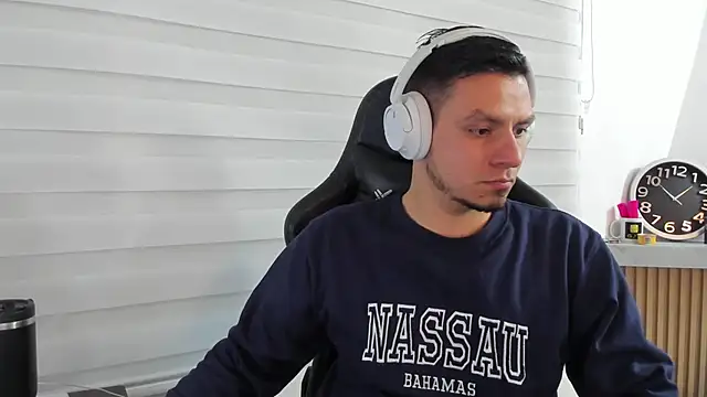 Snapshot of Rick_Diesel_ chatting on October 21, 2025, 3:06 am Rick Diesel  online show from October 21, 2025, 3:06 am