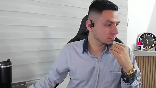 Snapshot of Rick_Diesel_ chatting on October 8, 2025, 3:30 am Rick Diesel  online show from October 8, 2025, 3:30 am