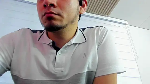 Snapshot of Rick_Diesel_ chatting on February 14, 2025, 11:10 am Rick Diesel  online show from February 14, 2025, 11:10 am