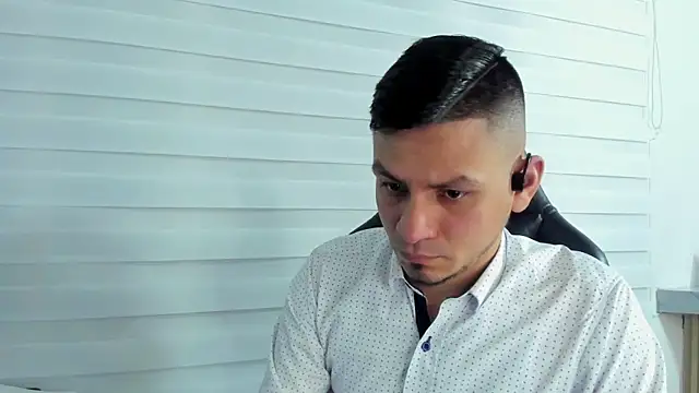 Snapshot of Rick_Diesel_ chatting on March 10, 2025, 7:11 am Rick Diesel  online show from March 10, 2025, 7:11 am